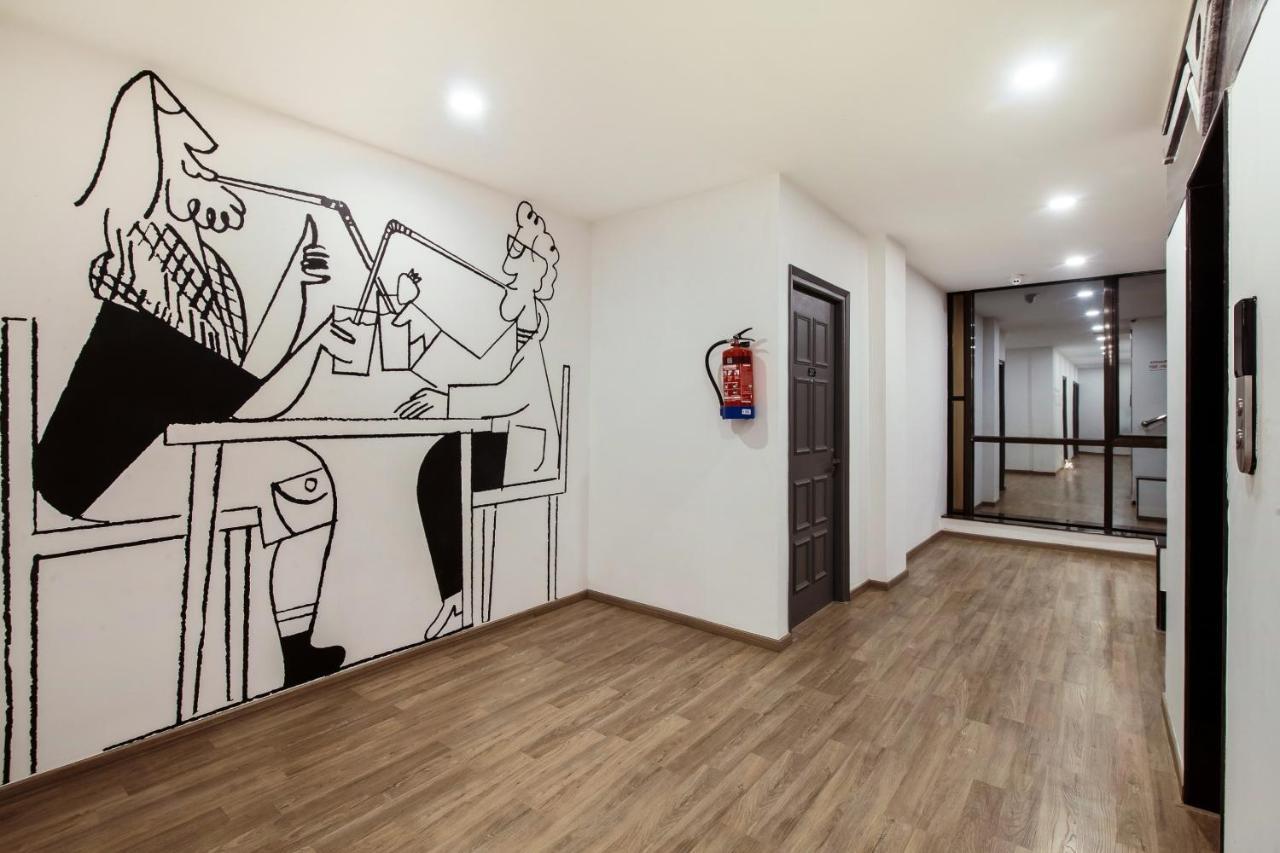 Hotel Bliss Zirakpur Exteriör bild